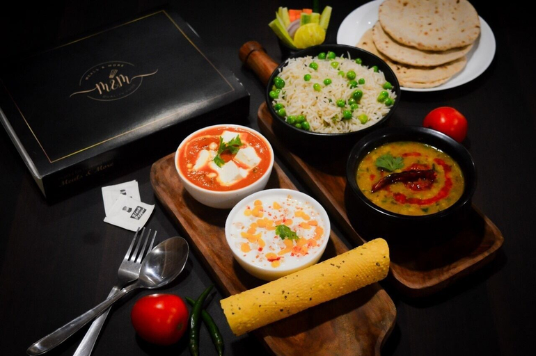 Food & Drinks 5, Hotel Prabhat, Varanasi