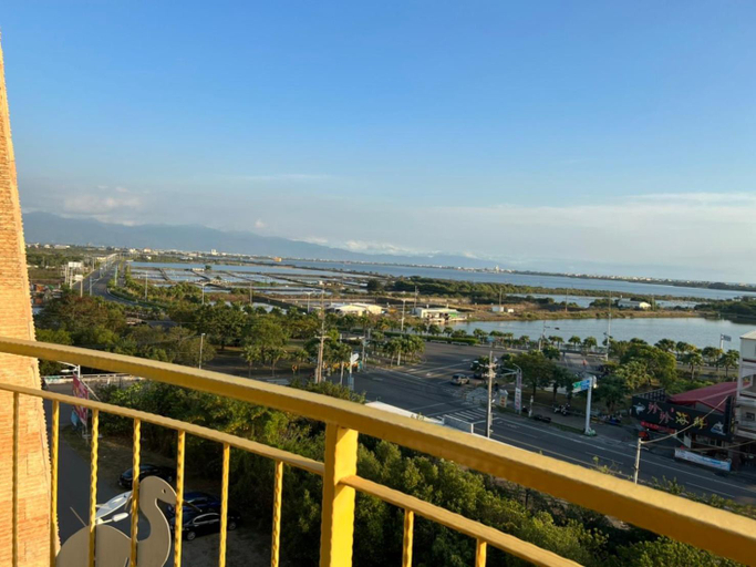 Others 5, Towards The Bay, Pingtung