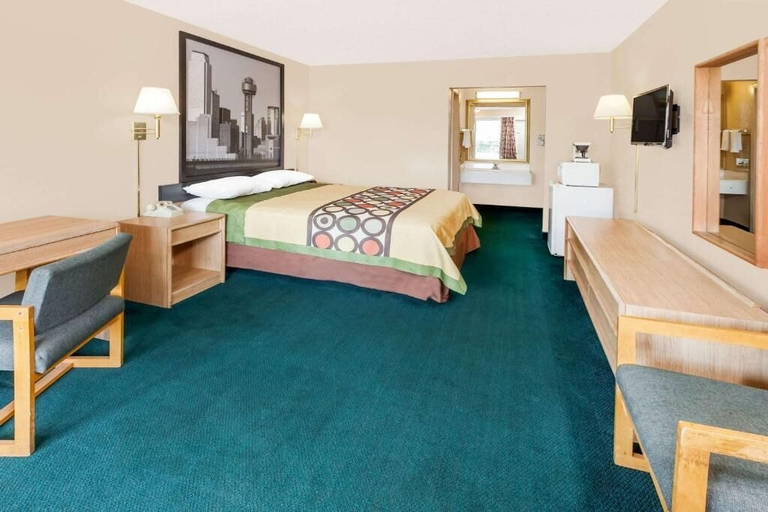 Bedroom 1, Arya Inn & Extended Stay, Gregg
