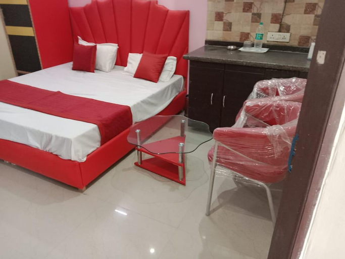 Bedroom 2, City Palace, Panchkula