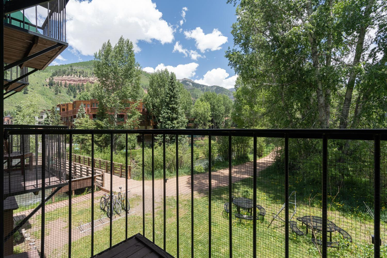 Others 5, Manitou Lodge 4 by Alpine Lodging Telluride, San Miguel