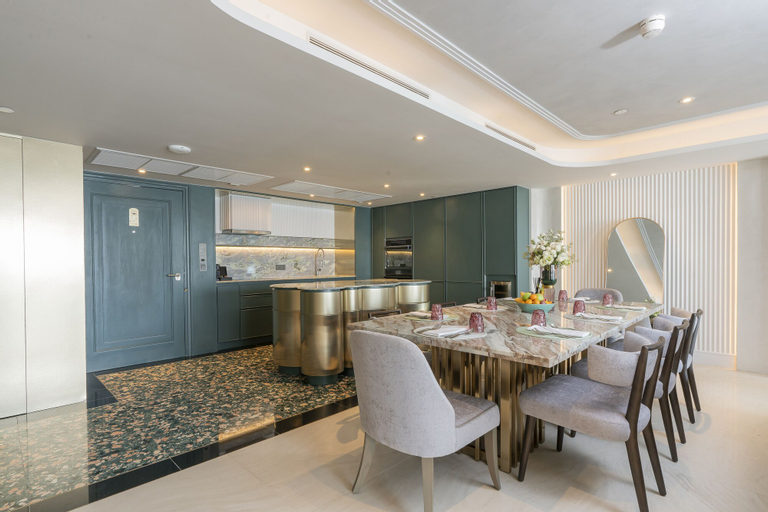 Dining Room 2