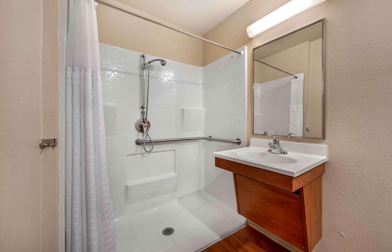 Bathroom 4, Extended Stay America Select Suites - Mobile - Daphne, Baldwin