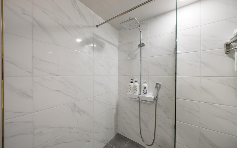 Bathroom 5, Hotel Signature, Junghwasan-dong, Jeonju, Jeonju