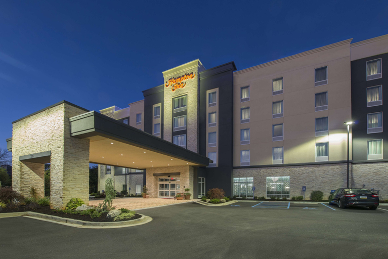 Exterior & Views 2, Hampton Inn Greenville/I-385 Haywood Mall, Greenville