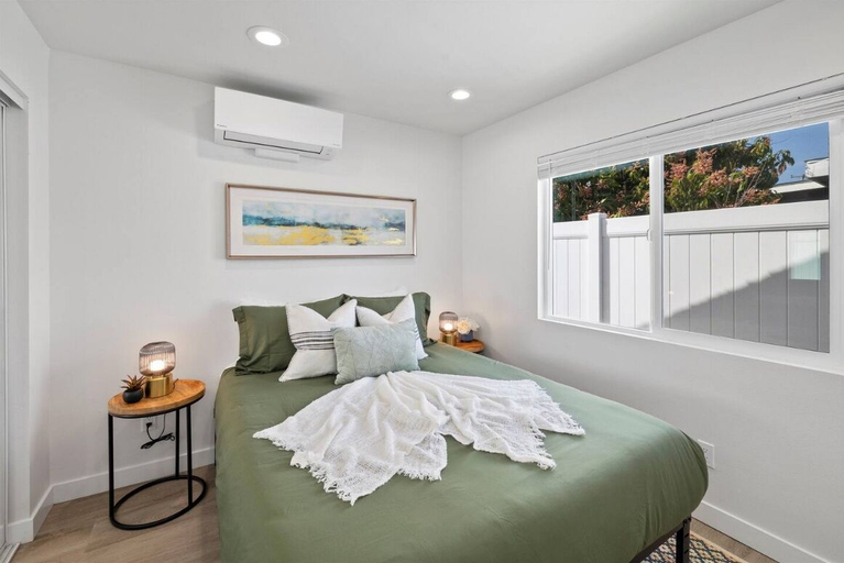 Bedroom 2, Cozy 1bd 1ba Sleeps 3 Close to Disney, Orange
