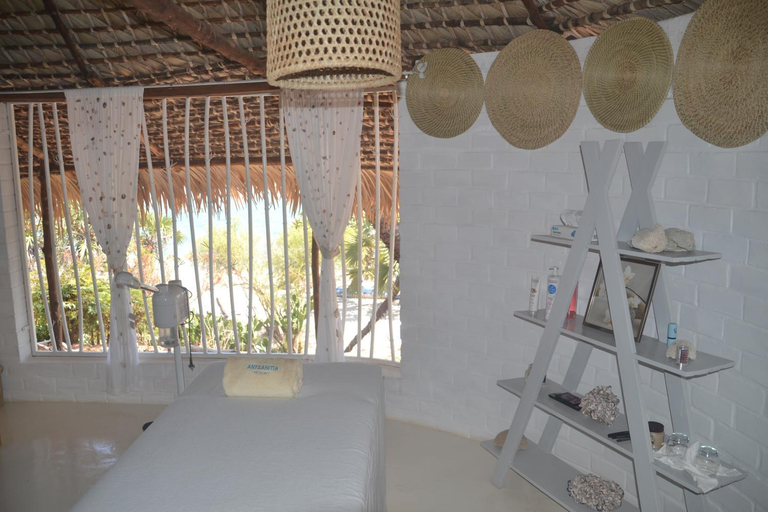 Bedroom 3, Antsanitia resort, Boeny