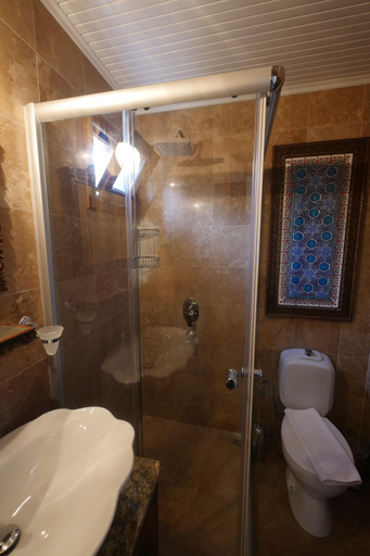 Bathroom 3, Nilya Hotel, Selçuk