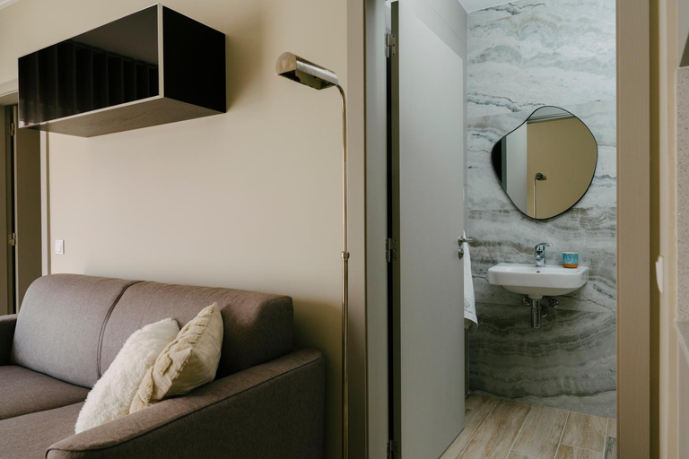 Bathroom 2, Casa dos Limos - Apartments, Caldas da Rainha