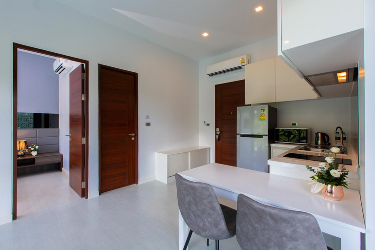 Dining Room 22