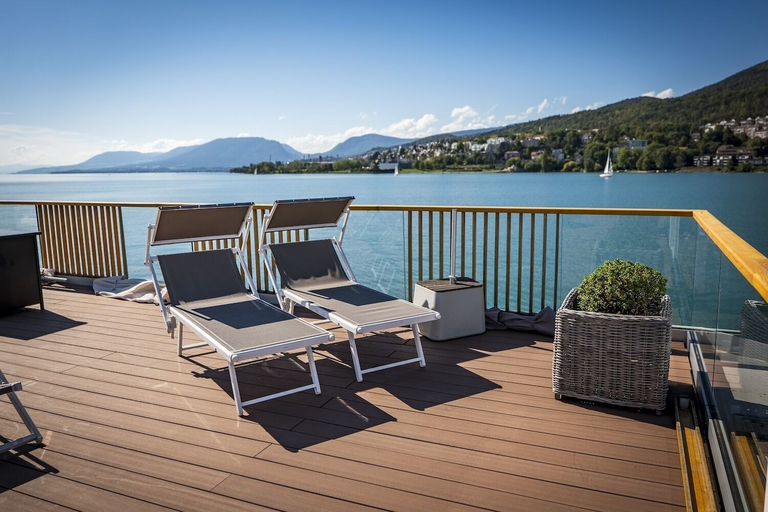 Others 4, Boutique Boat Hotel Attila, Lac