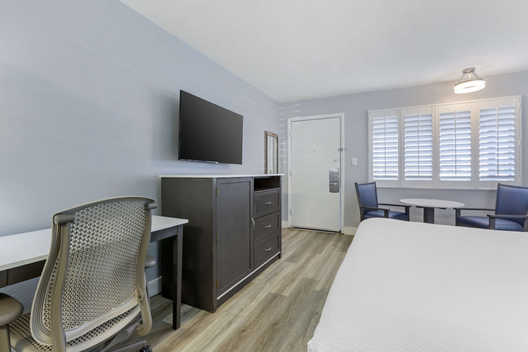 Bedroom 3, Best Western Space Age Lodge, Maricopa
