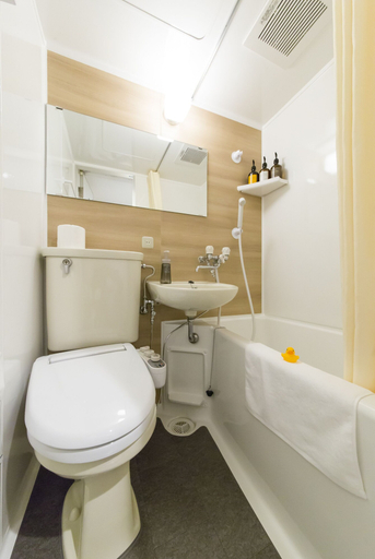 Bathroom 3, H.B.P Hotel, Osaka