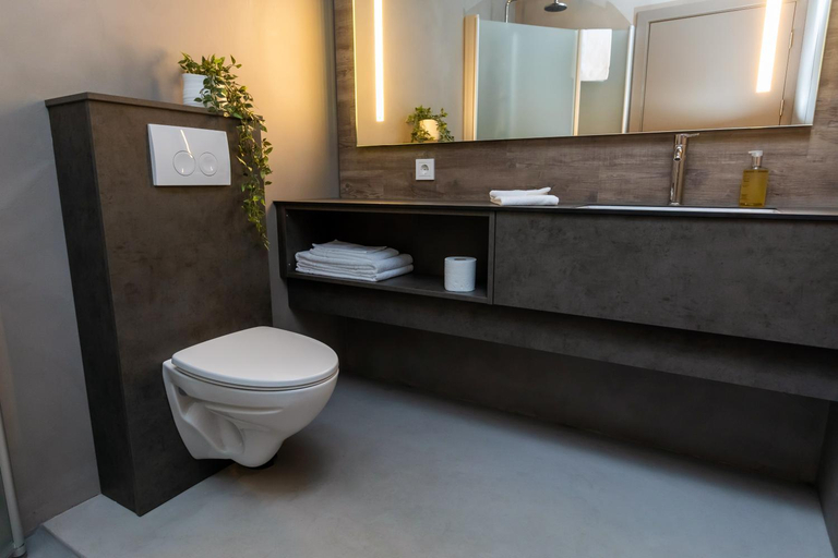 Bathroom 2, Hotel Halond, Akureyri