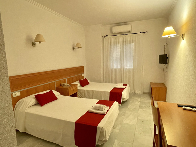 Bedroom 4, Hotel Puerto de Palos, Huelva