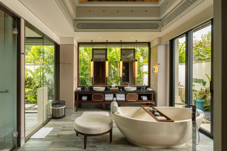 Bathroom 9