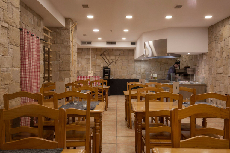 Food & Drinks 5, Hotel Camel.lot by Nexta, Pyrénées-Orientales