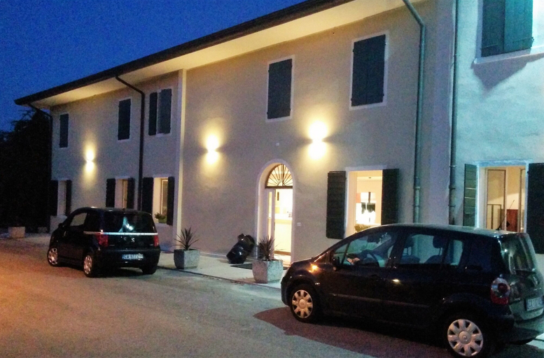 Exterior & Views 2, Hotel Ristorante Al Gallo, Treviso