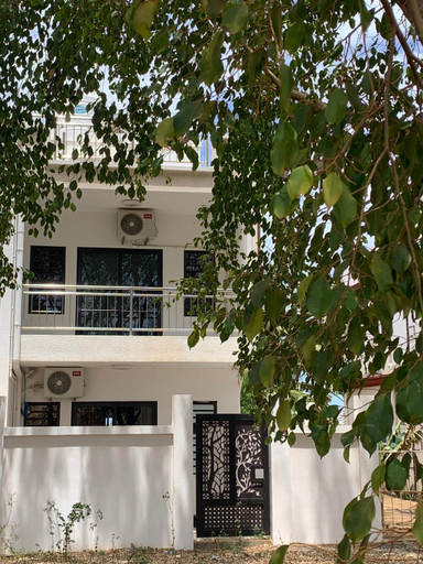 Others 4, 3 Bedroom Family Pool Villa Flic-en-Flac Beach, Black River