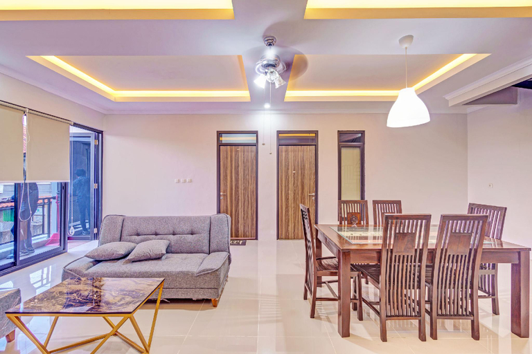 Public Area 2, Capital O 93068 D Twinz House Syariah, Tangerang Selatan