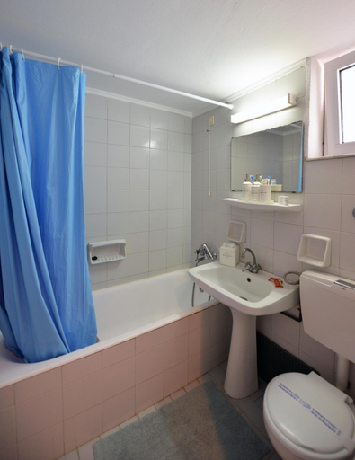Bathroom, Hotel Anna Apartments, Crete