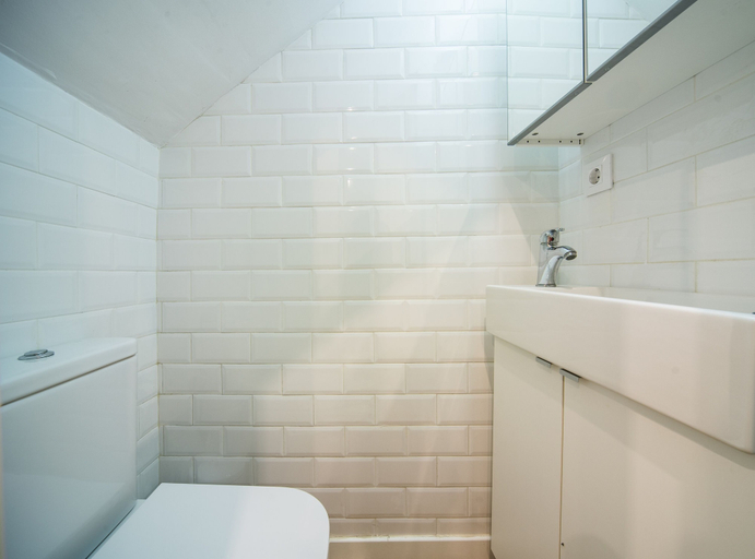 Bathroom 3, Rey de Sevilla Flats Dúplex Museo, Sevilla
