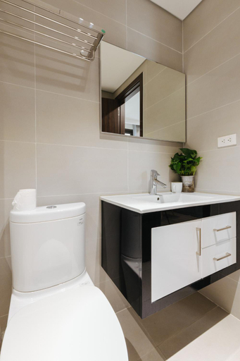 Bathroom 3, LUCK APART 8 - Hanoi Westlake Balcony Studio, Tây Hồ