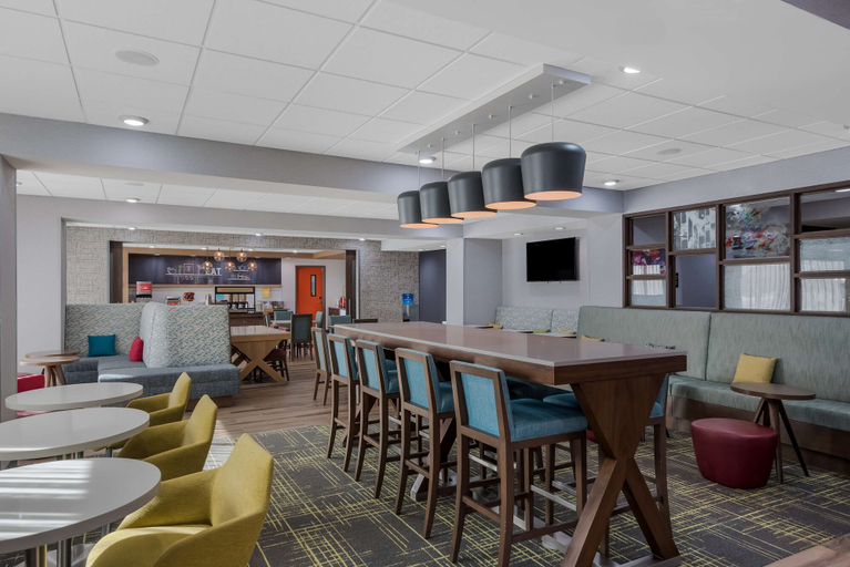 Food & Drinks 5, Hampton Inn Williams, Coconino