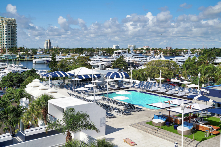 Sport & Beauty 2, Bahia Mar Ft. Lauderdale Beach- a DoubleTree by Hilton Hotel, Broward