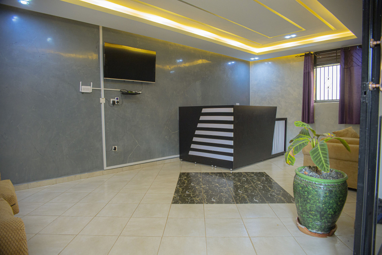 Others 4, Transit Haven, Entebbe