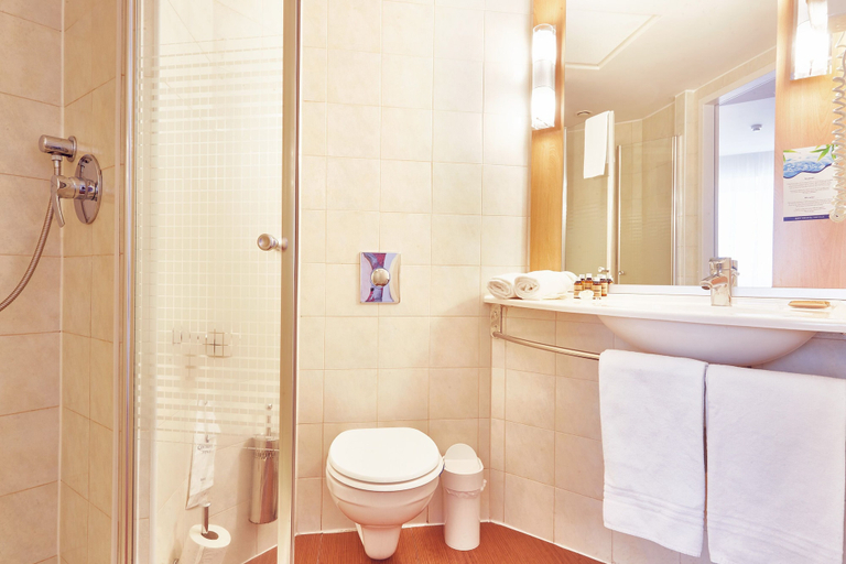 Bathroom 5, MyContinental Sibiu, Sibiu