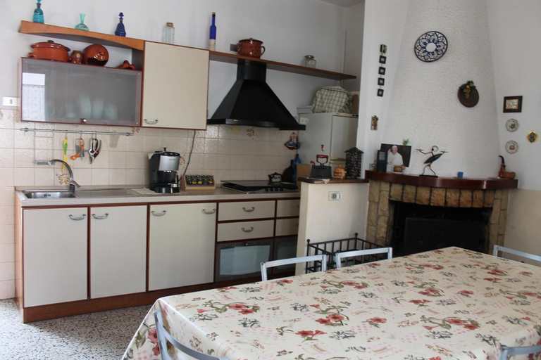 Others 3, Le Fornaci, Ancona