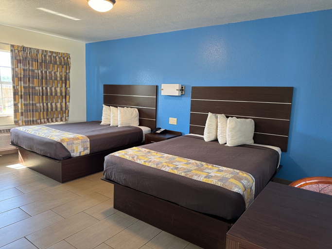 Bedroom 4, American Inn Punta Gorda, Charlotte