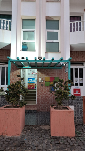 Exterior & Views 2, Atlantic Sal Hostel