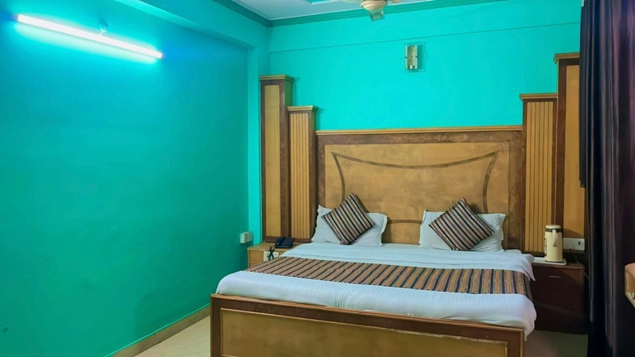 Bedroom 5, Gyan Ganga - A Luxurious Hotel, Dehradun