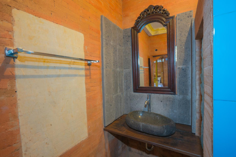 Bathroom 4, Sania's House, Gianyar