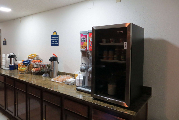 Food & Drinks 5, Days Inn by Wyndham Alamosa, Alamosa