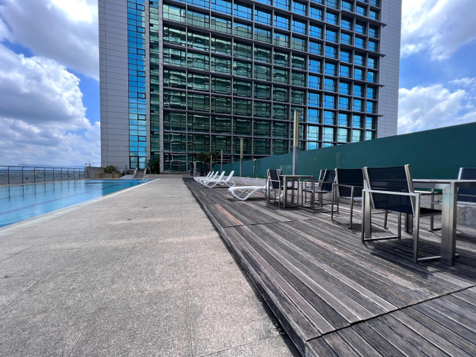 Sport & Beauty 2, 51 Third Home Imperial Suites Apartments, Kuching