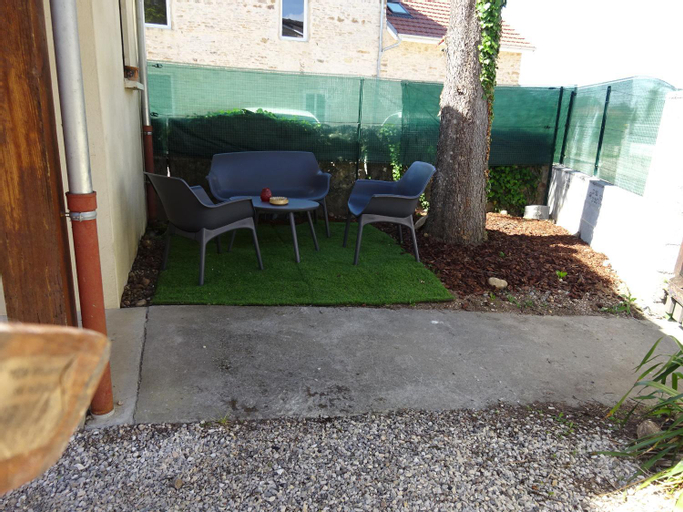 Garden 3, Gite des Pleiades, Isère
