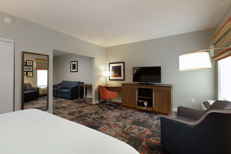 Bedroom 3, Hampton Inn Houston/Humble-Airport Area, TX, Houston