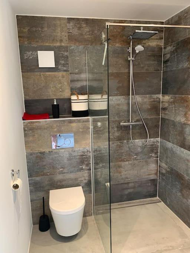 Bathroom 4, Chambre d hotes Le Joyau with indoor pool and sauna, Brabant Wallon
