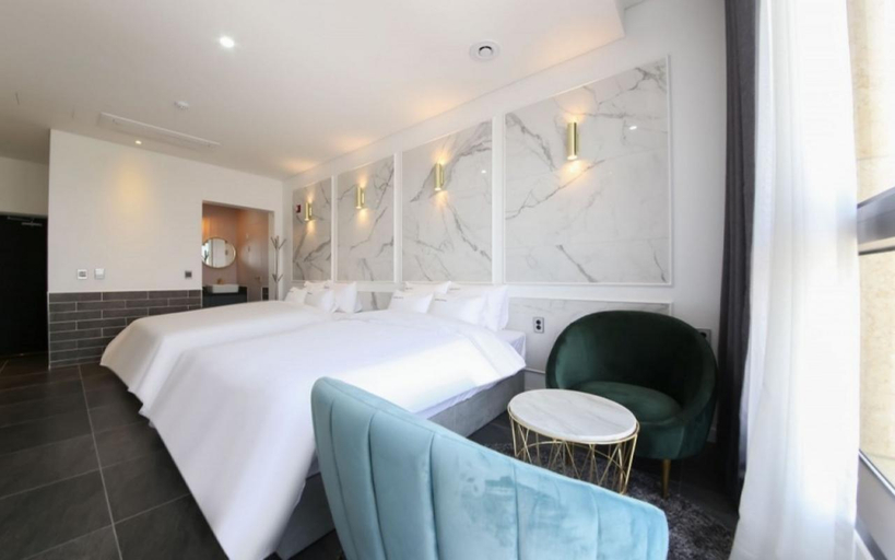 Bedroom 4, Suncheon Hotel Raum, Suncheon