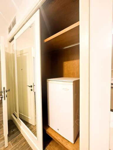 Others 4, Central Apartment for Rent 24, Amman