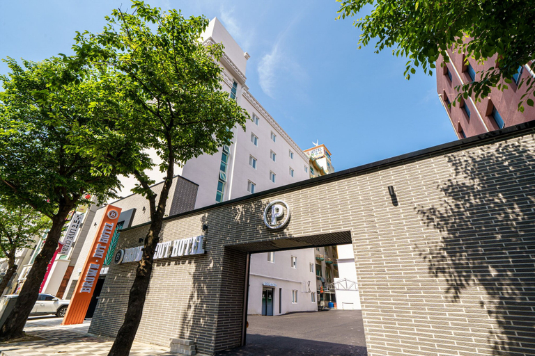 Exterior & Views 2, Brown Dot Hotel Pungam, Gwangsan