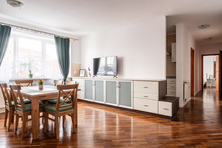 Others 4, RentPlanet - Apartament Odrzańska, Środa Śląska