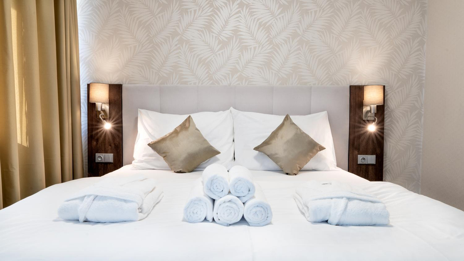 Bedroom 1, Hotel Karolina, Ústí nad Orlicí