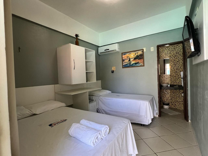 Bedroom 2, Hotel Concha do Mar, Salinópolis