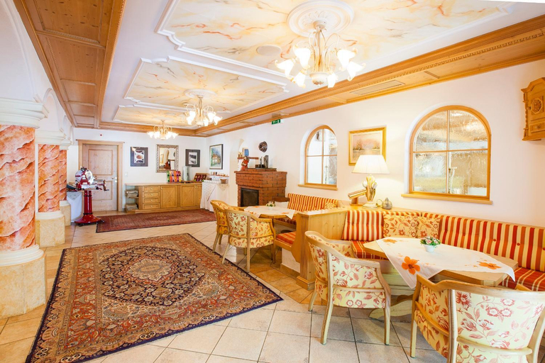 Public Area 3, Hotel & Appartements Alpenresidenz Viktoria, Innsbruck Land