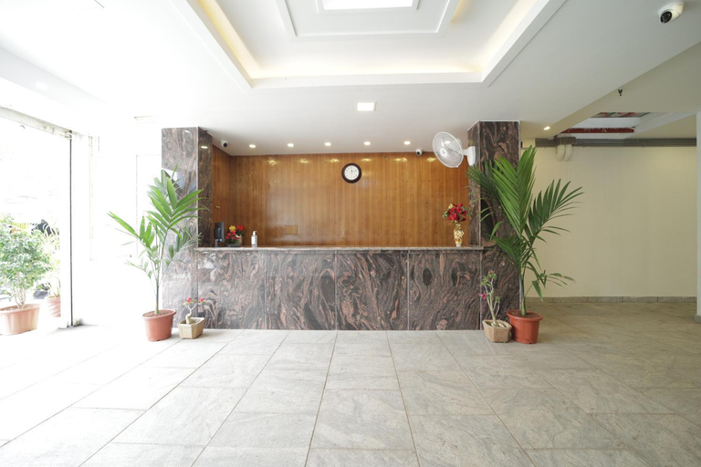 Public Area 3, Nadanam Inn, Puducherry