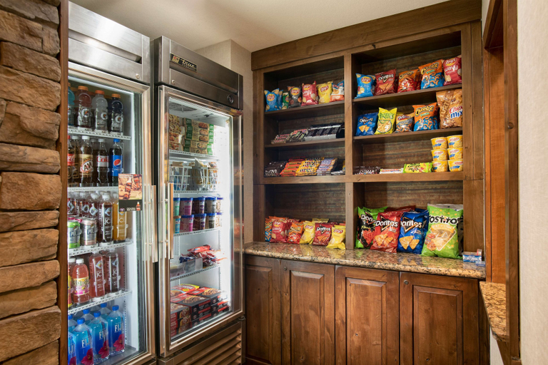 Food & Drinks 5, Hampton Inn Jackson Hole, Teton